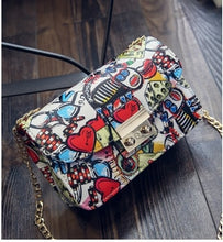 Load image into Gallery viewer, 2019 New Women Bags Summer Graffiti Ladies