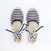 Load image into Gallery viewer, Canvas Espadrille Women Flats