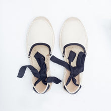 Load image into Gallery viewer, Canvas Espadrille Women Flats