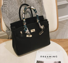Load image into Gallery viewer, Vintage Portable Tote Bag For Women 2019